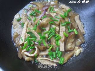 肉饼红烧紫茄的做法步骤：7