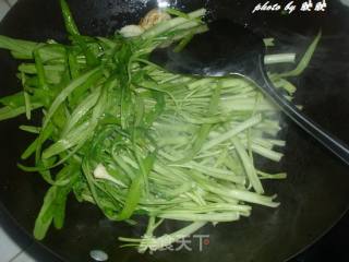 普宁豆酱炒空心菜的做法步骤：5