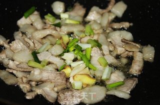 农家小炒肉的做法步骤：9