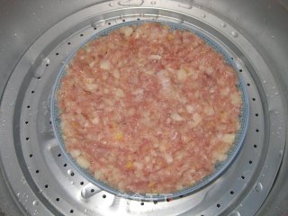 马蹄蒸肉饼的做法步骤：5