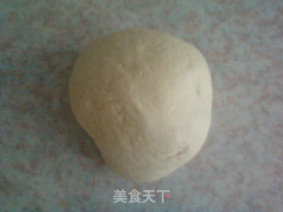 家常葱油饼的做法步骤：1