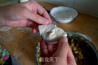 令人欲罢不能的——东北酸菜饺子的做法步骤：27