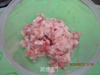 肉末烧茄子的做法步骤：2