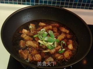 五花肉烧八带的做法步骤：8