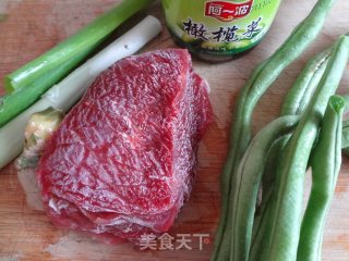 豆丁橄榄菜的做法步骤：1