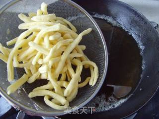 满族祭祀点心---萨其马的做法步骤：7