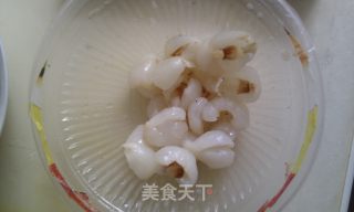 荔枝西兰花的做法步骤：2