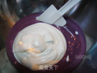 桑葚儿慕斯蛋糕----舌尖上的夏日冰凉与甜美的做法步骤：9