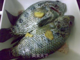 姜葱清蒸小花斑的做法步骤：4