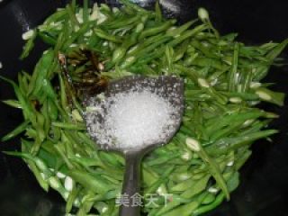 炒四季豆的做法步骤：4