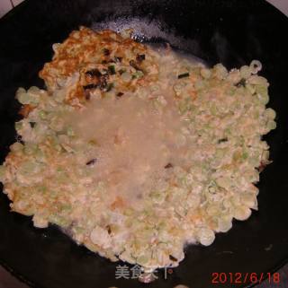 扁豆还可以这样吃--扁豆鸡蛋饼的做法步骤：9