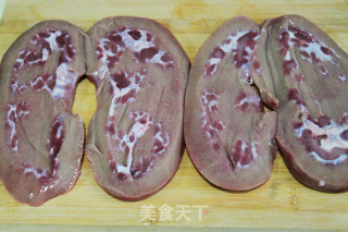椒麻腰花的做法步骤：1