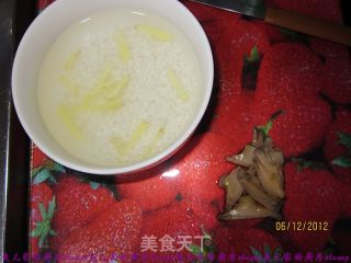 鲍鱼粥的做法步骤：1