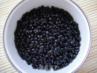 黑豆蜜枣香粽的做法步骤：5