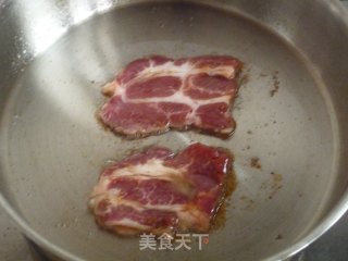 简单到极致的美味——煎梅花肉的做法步骤：3