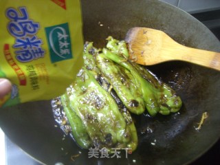 糖醋虎皮尖椒的做法步骤：7