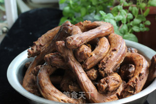 一道让你停不了嘴的零食---麻辣鸭脖子的做法步骤：15