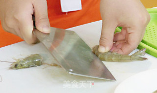 芝士焗虾的做法步骤：1