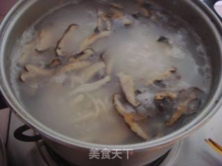 香菇鸡脯粥的做法步骤：11