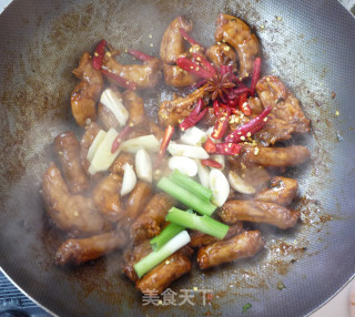 麻辣鸡脖！！相当好吃！！的做法步骤：5
