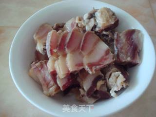 四季豆烧腊肉的做法步骤：2