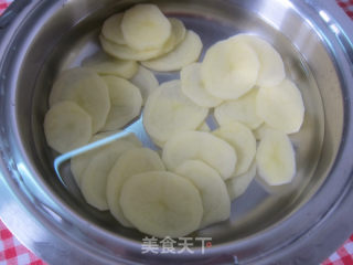 西班牙蛋饼的做法步骤：1