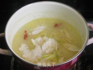 栀子花枸杞小米粥的做法步骤：8