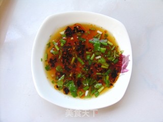 最香不过肉包子——葱香大肉小笼包的做法步骤：15