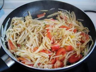 土豆丝炒西红柿的做法步骤：5