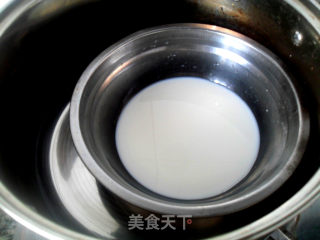 疯长的快，萎缩的也快的——香草舒芙蕾的做法步骤：5