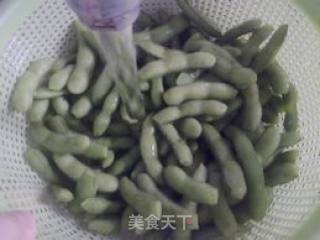 剁椒拌毛豆的做法步骤：3