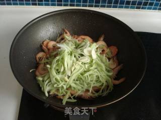 萝卜丝炒小虾的做法步骤：5