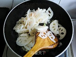 鱼香藕片的做法步骤：8