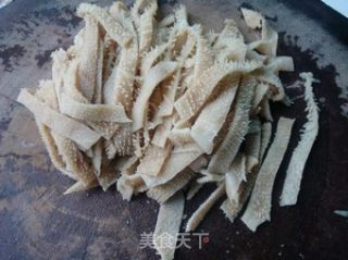香辣毛肚的做法步骤：1