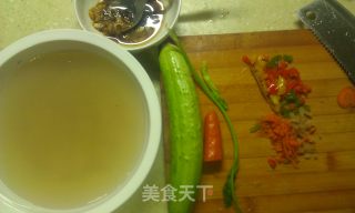 拌凉粉的做法步骤：1