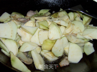 家常菜---五花肉烧茄子的做法步骤：6