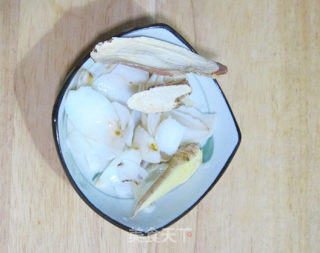 排毒祛痰的甜品——{番薯甜汤}的做法步骤：4