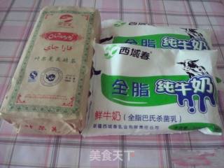 奶茶—新疆味道的做法步骤：1