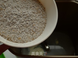 用面包机做----【全麦土司】的做法步骤：6