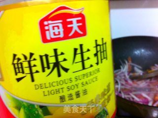 超级下饭菜——洋葱煸腊肠的做法步骤：6