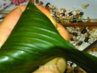 杂粮腊肉粽的做法步骤：15