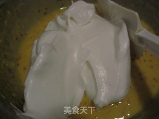 桂花戚风的做法步骤：12