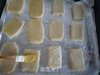 香酥芝麻小烧饼的做法步骤：10