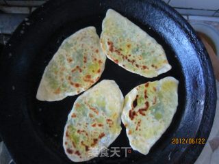 韭菜盒子,详细做法.....的做法步骤：13