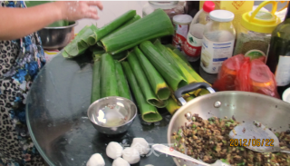 凭祥特色芭蕉叶包糍粑 俺家口味 大头菜馅的做法步骤：11