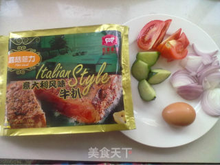 家庭版菲力牛排的做法步骤：1
