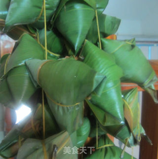 端午节吃粽子------今天包了花生莲子肉粽的做法步骤：9