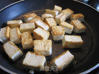 淮盐干煎培根豆腐的做法步骤：7