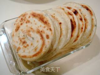 家常葱油饼的做法步骤：15