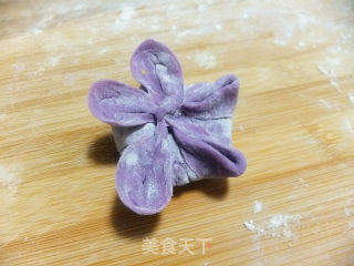 梅花蒸饺的做法步骤：7